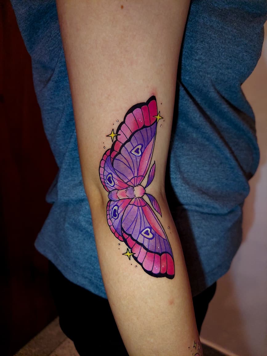 Tatuagem por Cris Verbena